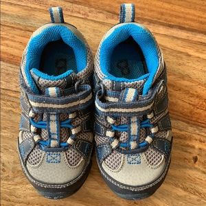 Stride rite boys shoes infant size 6
